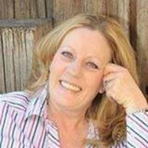 Meet your Posher, Stefanie